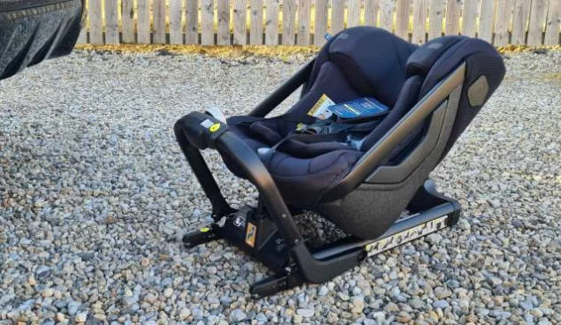 Axkid ONE 2 car seat review by Mumsnet