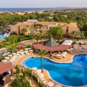 Zafiro Menorca family hotel