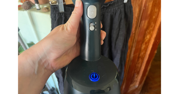 Mumsnet editor Poppy O'Neill testing the Tefal AeroSteam