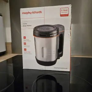 Mumsnet editor Rebecca tests the Morphy Richards Compact Soup Maker