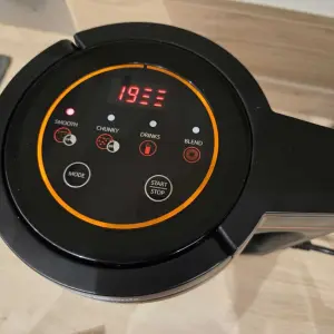 Mumsnet editor Rebecca tests the Morphy Richards Compact Soup Maker