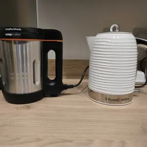 Mumsnet editor Rebecca tests the Morphy Richards Compact Soup Maker