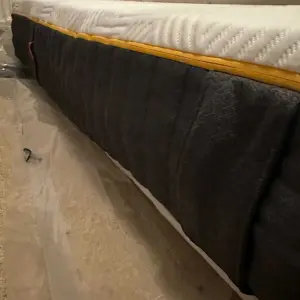 A side view of the Emma Original Elite Mattress