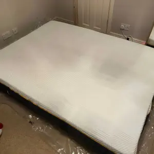 The Emma Original Elite Mattress unpacked