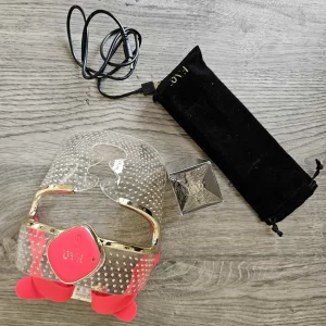 What's inside the FOREO FAQ™ 201 box