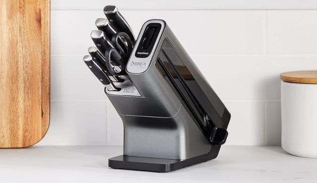 Ninja Foodi knife sharpener