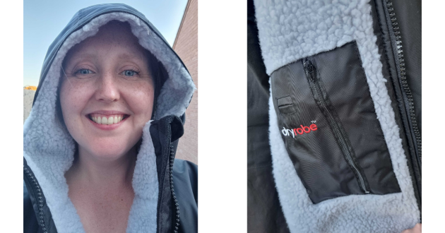 Journalist Laura Westerman testing out the dryrobe advance long sleeve