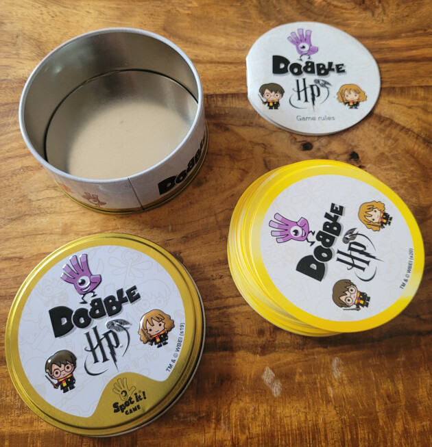 Dobble card game HP edition