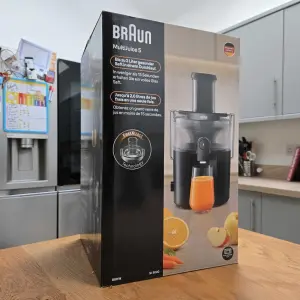 A view of the Braun MultiJuice 5 in its box