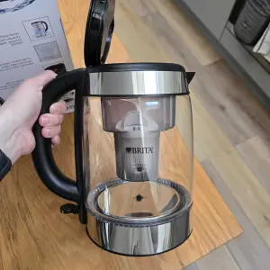 A look at the Russell Hobbs Brita Purity Glass Kettle