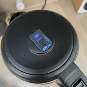 Close up of the Brita filter sensor on the Russell Hobbs Illuminating Glass Kettle