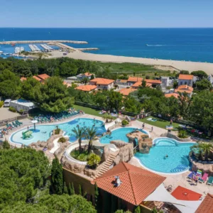 Eurocamp Le Bois de Valmarie pools