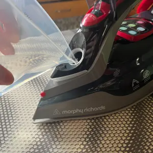 Morphy Richards Power Steam Elite LED Steam Iron