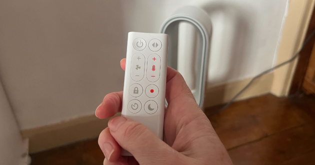 Mumsnet Home editor Poppy O'Neill testing the Dyson Hot+Cool HF1