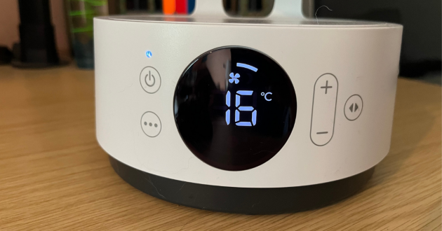 Mumsnet home editor Poppy O'Neill testing the Meaco Sefte 6” Portable Air Circulator
