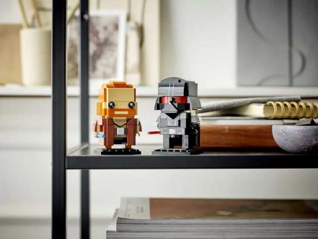 LEGO's Obi-Wan Kenobi™ & Darth Vader™ built on a shelf