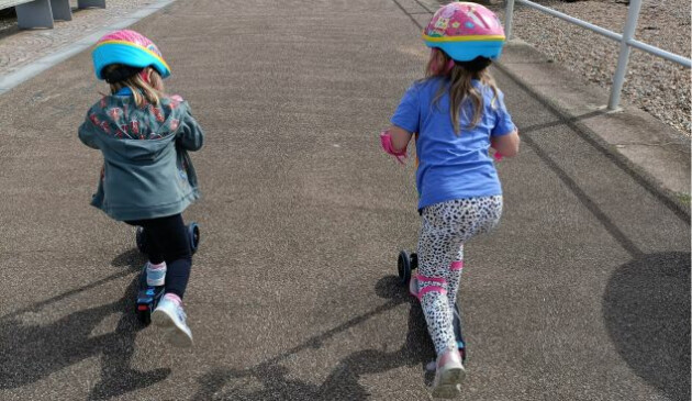 Melissa & Doug ice cream parlour
