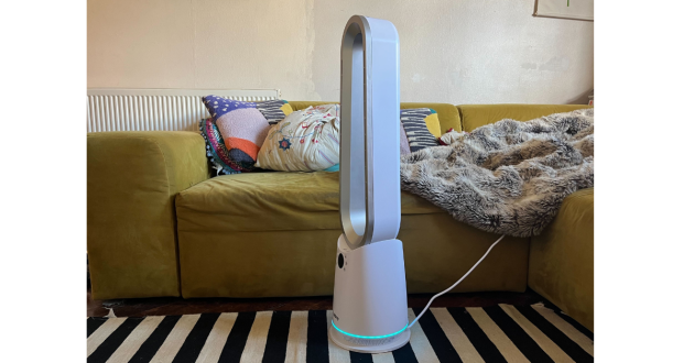 Beldray 2-in-1 Bladeless Fan being hand tested by journalist Poppy O'Neill