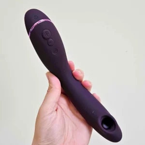 A first-person picture of our Mumsnet tester holding the Womanizer OG Pleasure Vibrator