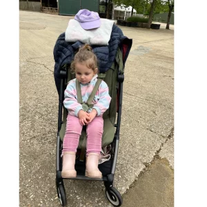 Child in Cybex Orfeo