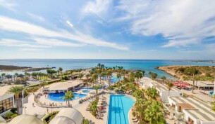 Adams Beach Hotel & Spa