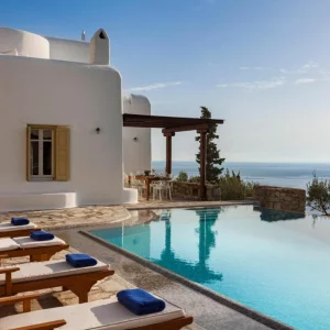 AGL Luxury Villas pool