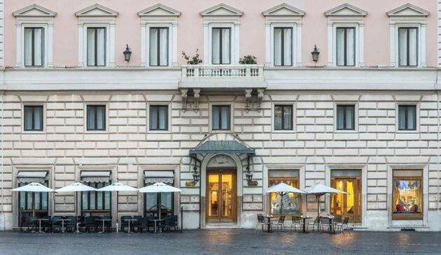 The front of Albergo del Senato hotel