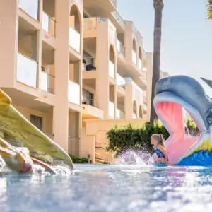 TUI Blue Alcudia Pins kids' pool