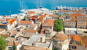 Apartments and villas in Peloponnese