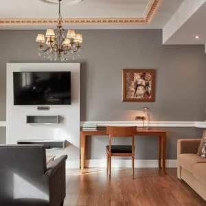 Ava Hotel and Suites suite