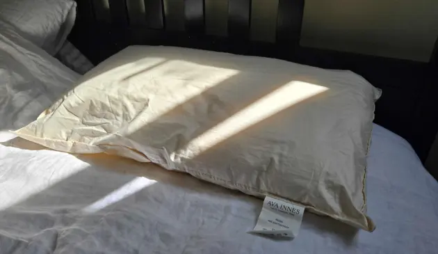 Mumsnet editor Rebecca tries out the Ava Innes pillow