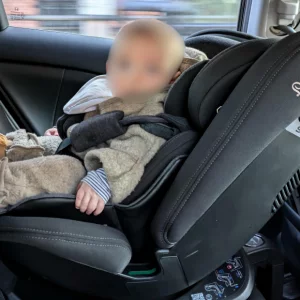 Baby in Silver Cross Motion 2 all size car seat