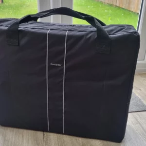BabyBjörn Travel Cot Light in carry bag
