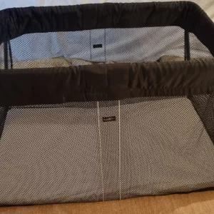 BabyBjörn Travel Cot Light