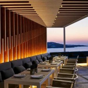 Bill & Coo Suites and Lounge restaurant