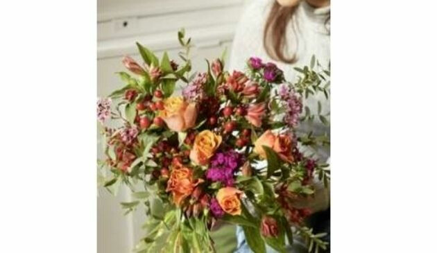 Bloom and wild flower delivery