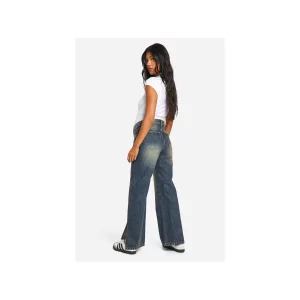 Boohoo Maternity Basic Split Hem Straight Leg Jeans stock image posed by model back view