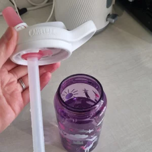Camelbak Eddy+ kids' bottle lid and straw