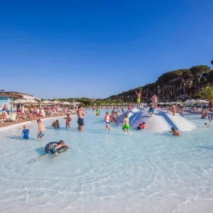 Camping Village Fabulous Eurocamp pool