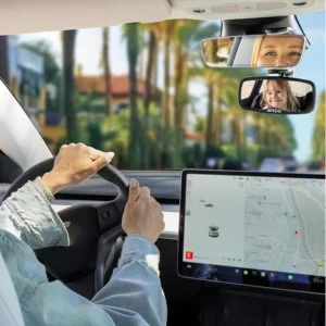 Mother looking at child through Onco Forward-Facing Clip-On Car Mirror