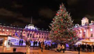 Classic Christmas market scene.