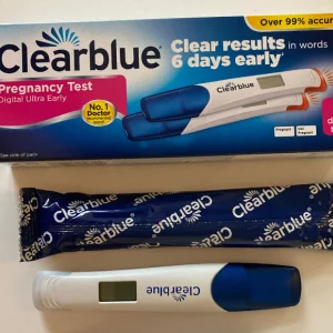 Clearblue pregnancy test ultra early review image before use