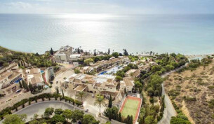 Columbia Beach Resort