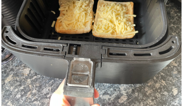 Cooking cheese on toast in the Cosori 5.5L Air Fryer