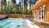 Hoseasons hot tub lodge