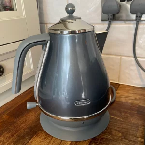 De'Longhi Icona Metallics Kettle