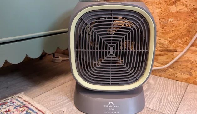 Dreamland eco fan heater on office floor