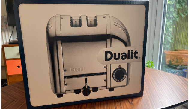 Dualit NewGen Toaster's packaging
