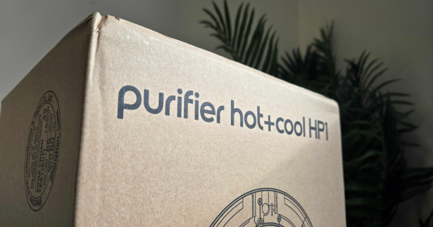 A close up of the label on the box of the Dyson Purifier Hot+Cool HP1
