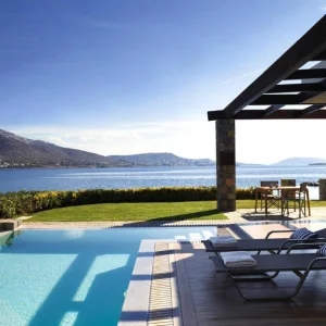 Grand Resort Lagonissi suite